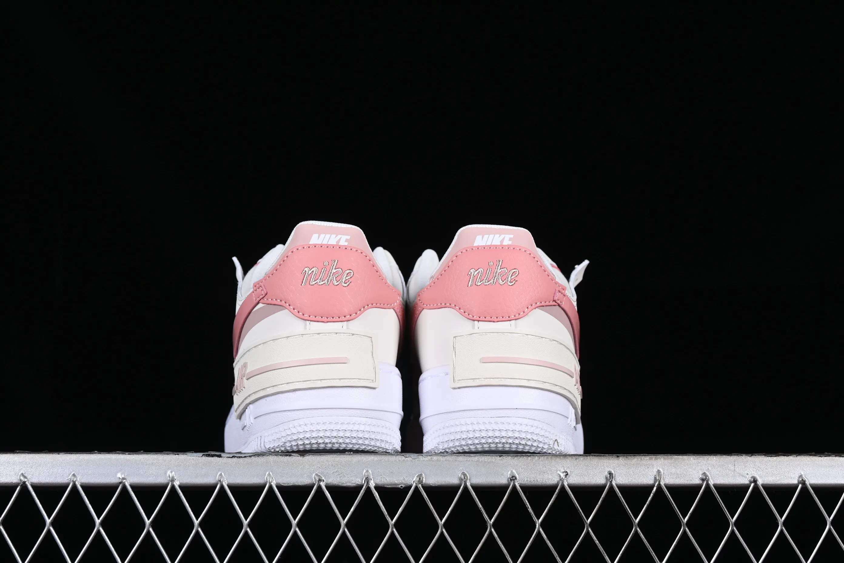 All Categories Nk Air Force 1 Air Force Series Nk Air Force 1 Shadow Air Force Lightweight Increase Nk Air Force 1 Shadow Air Force One Lightweight Increase Low-top Versatile Sneakers DZ1847-001